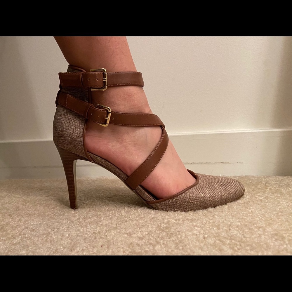 Nine West Tan Strappy Heels 7 M